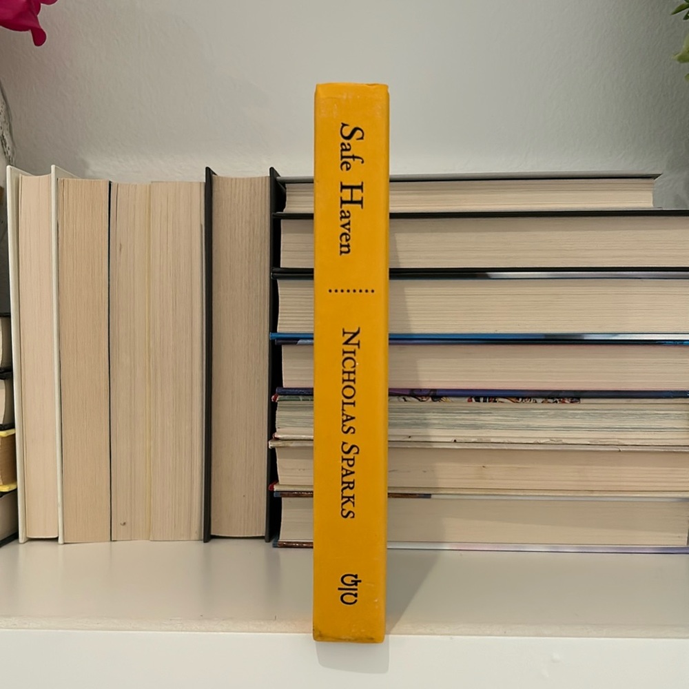 Nicholas Sparks - Safe Haven, hardback used book